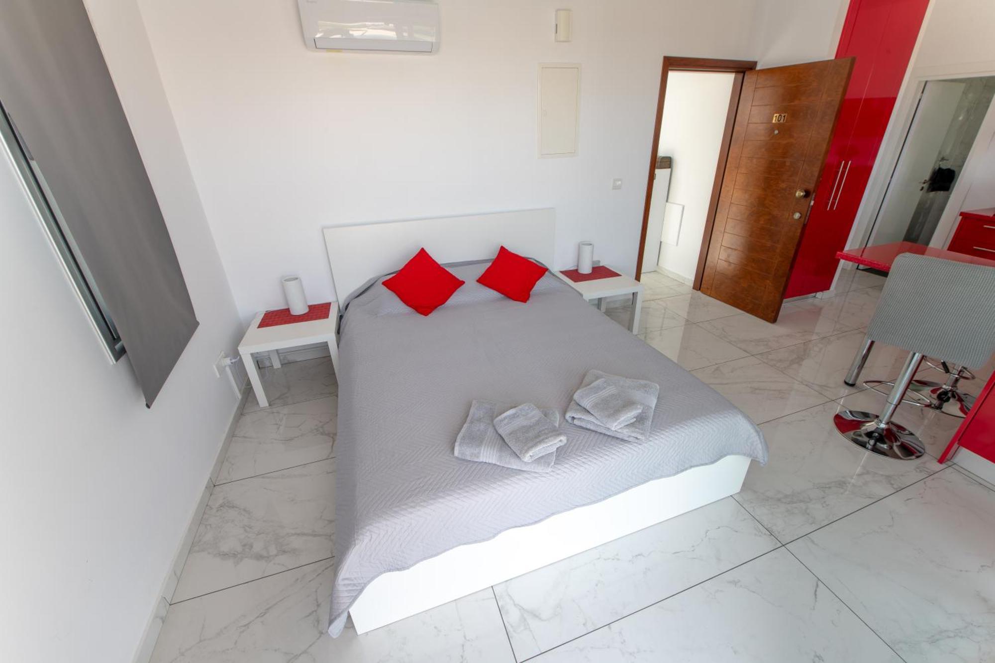 Dream- Downtown-Studios Pafos Exterior foto