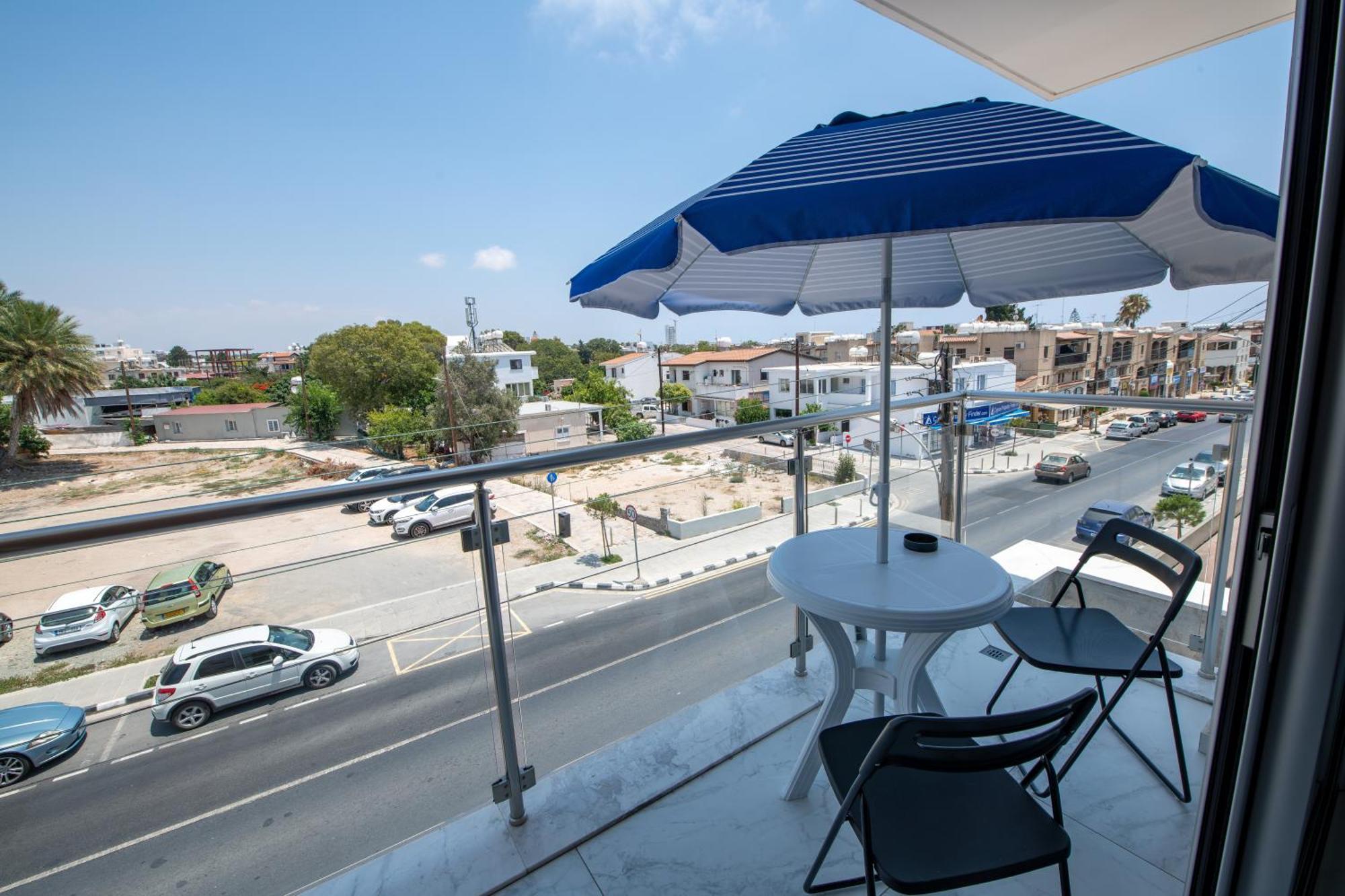 Dream- Downtown-Studios Pafos Exterior foto